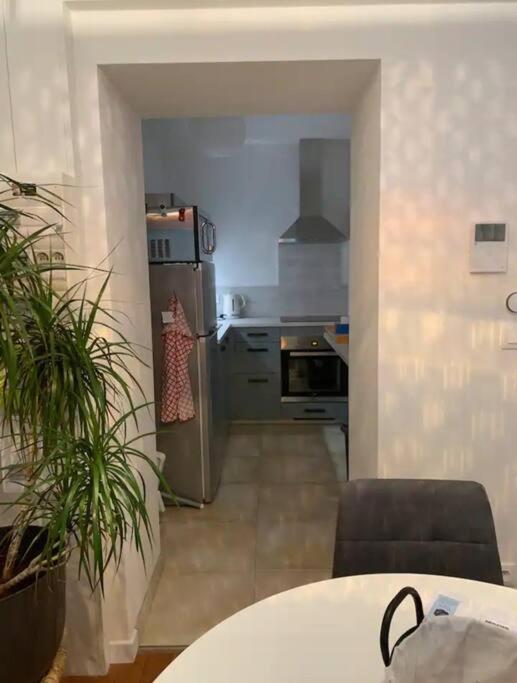 Appartement Calme Centre-Ville. ดิเอป ภายนอก รูปภาพ
